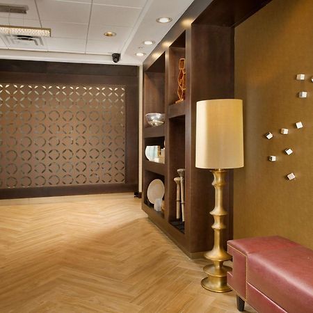 Hampton Inn & Suites San Antonio-Downtown/Market Square Екстериор снимка