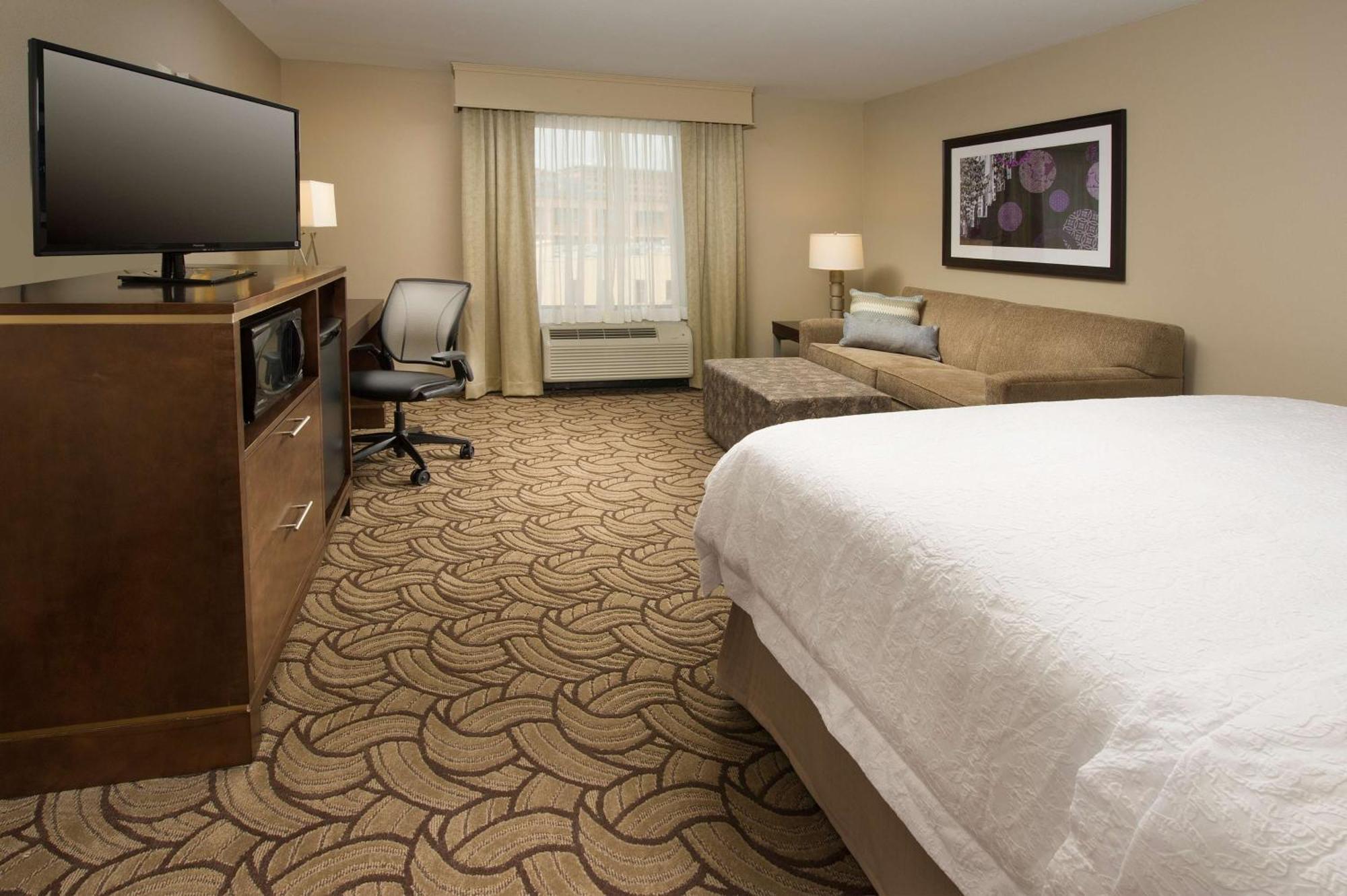 Hampton Inn & Suites San Antonio-Downtown/Market Square Екстериор снимка